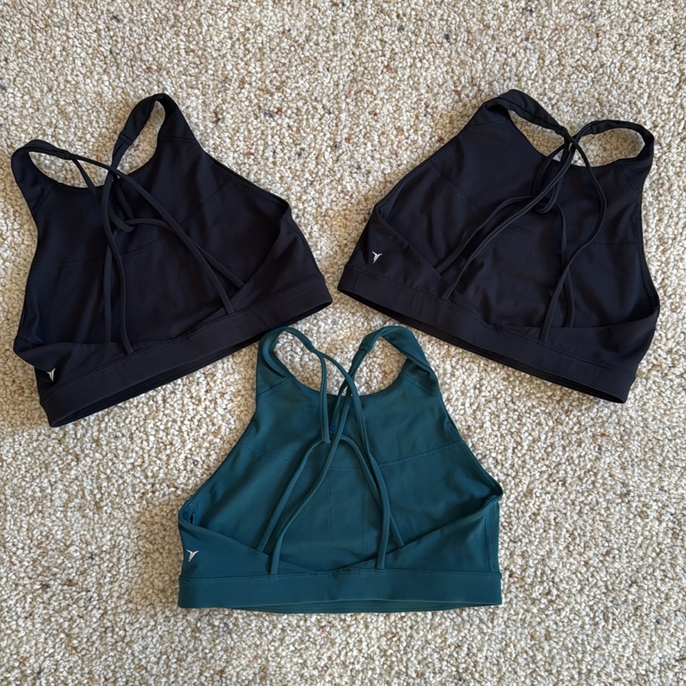 Bundle: High Neck Sports Bras - Picture 2 of 4